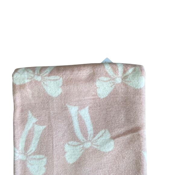 Docofil Pink & White Bow Reversible Throw Blanket Made in Portugal 51" x67' NEW - Picture 5 of 10